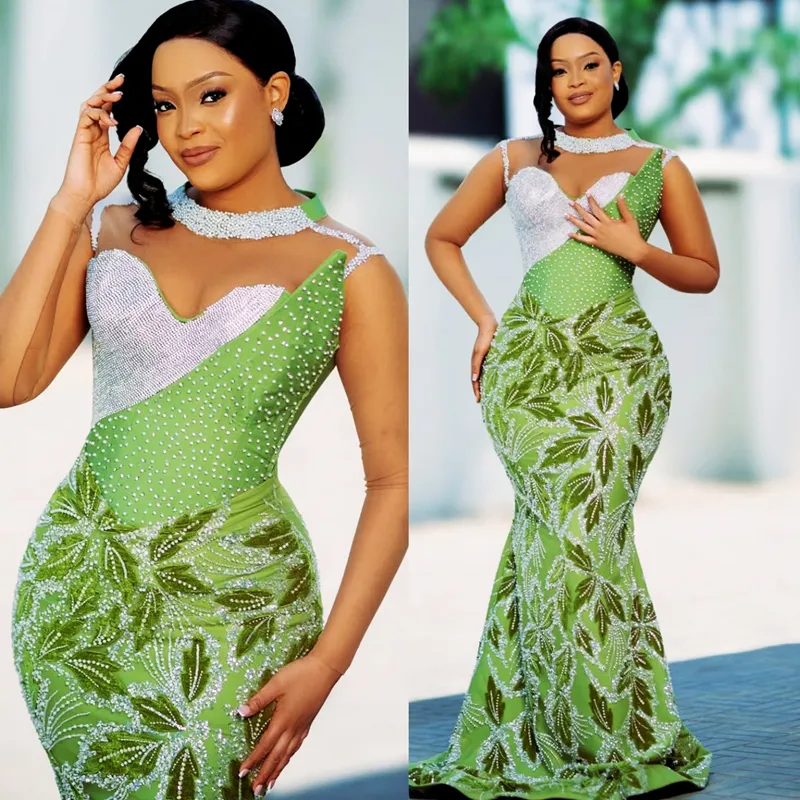 Customized Emerald Green Long Prom Dress For Black Girls Crystal Beaded Mermaid Party Gowns