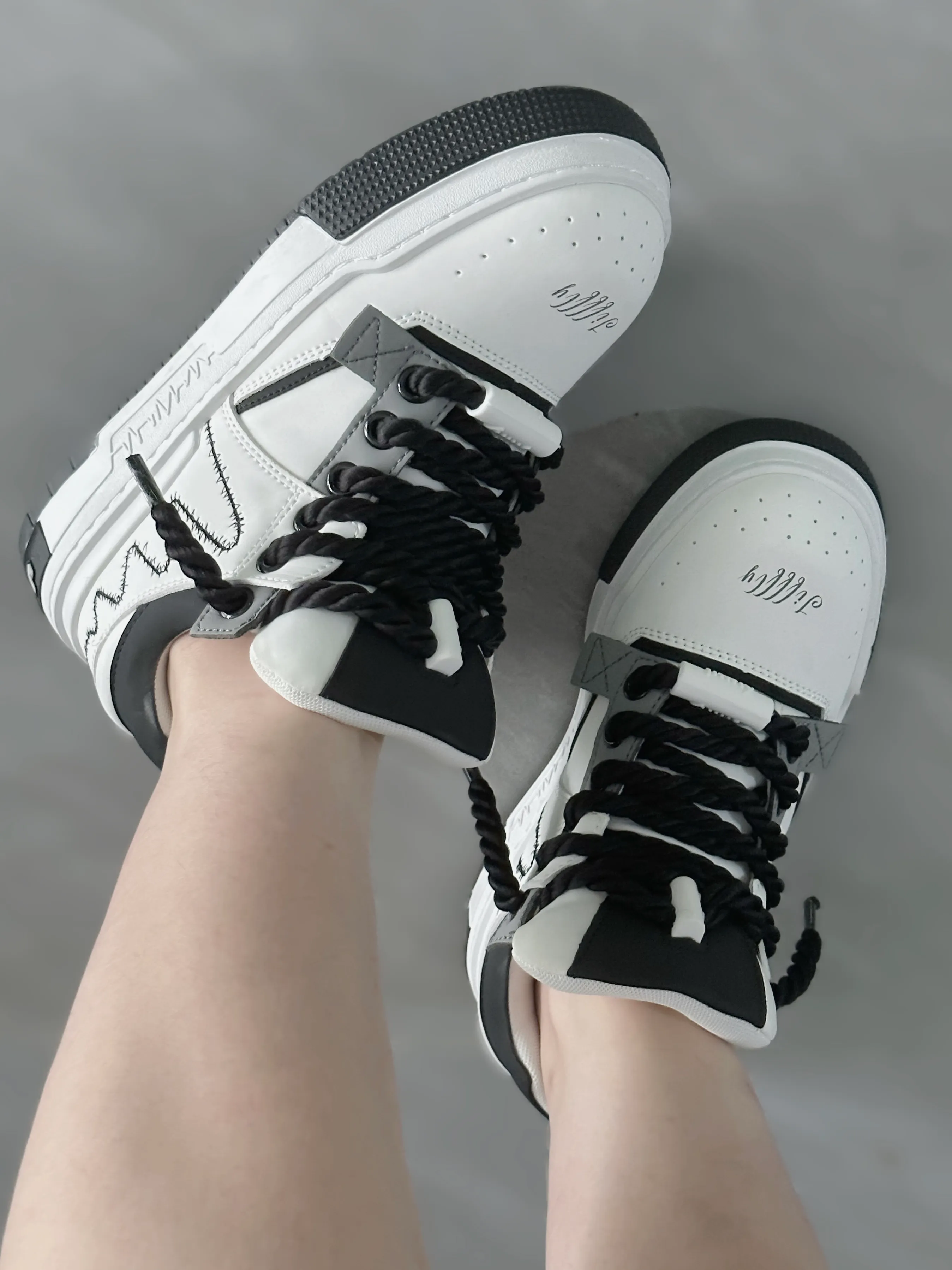 Designer-Herren-Sneaker „New Bread“ für Paare – Sportschuhe, Skateschuhe, Freizeitschuhe, vielseitig, trendig, rutschfest_voghion.com