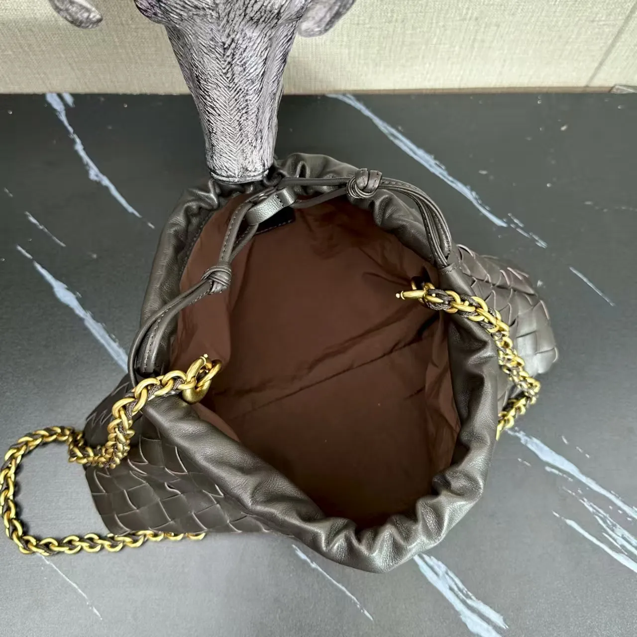 Designer Knitting Leather Cloud-Shaped Shoulder Bag with Braided 