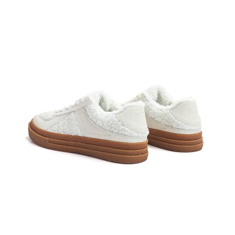 Trendy Youth-Inspired Couple's Comfy Outdoor Trainers White Sneakers Mens Designer Shoes_voghion.com