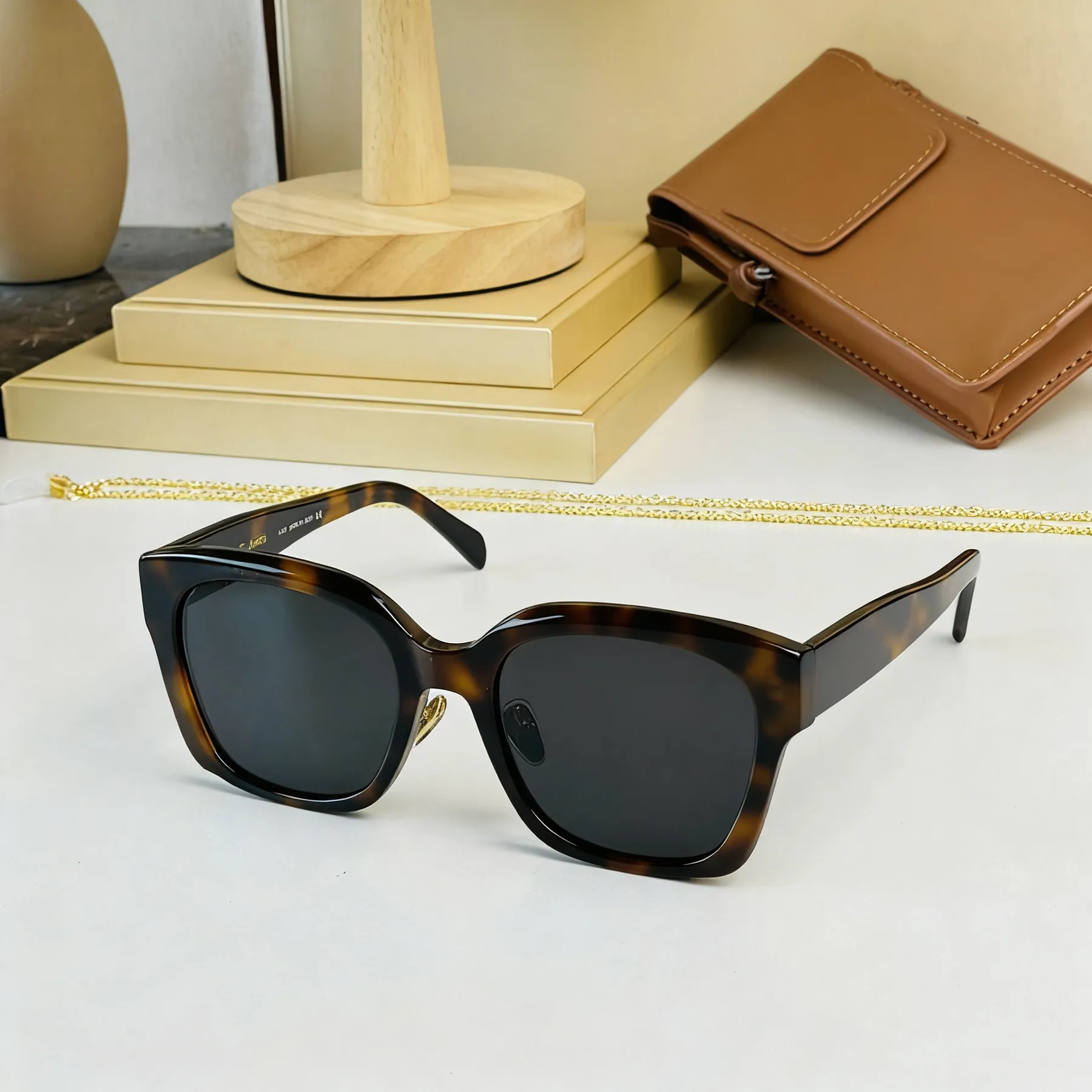 UV400 Sunglasses: Designer Cat Eye Frames, Chic Women's Eyewear with Small  Frame, Lightweight for Daily Use