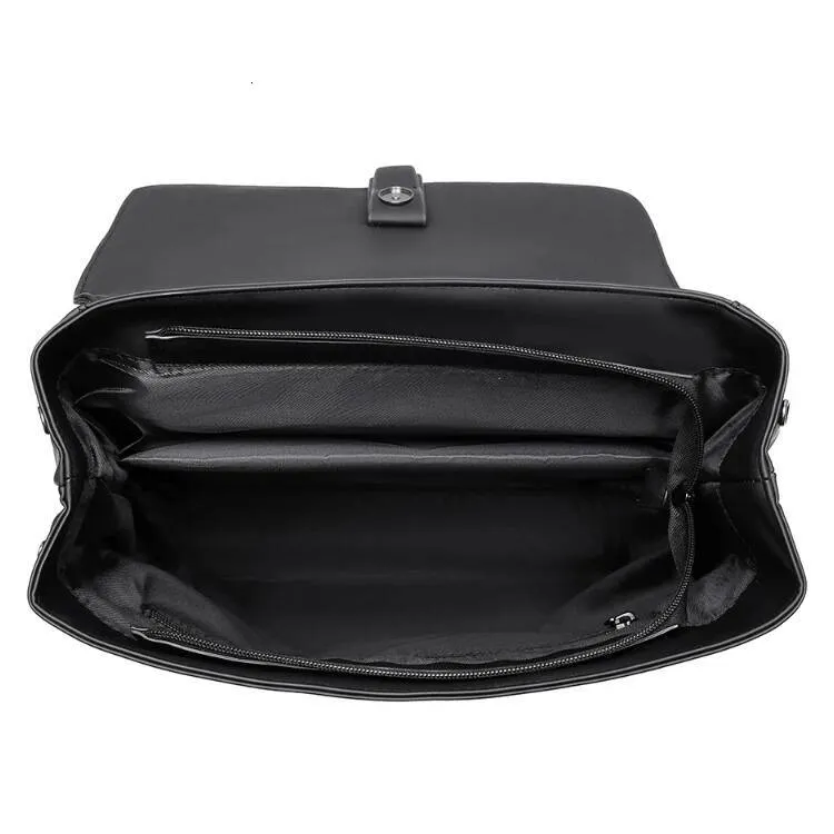 Large Business Laptop Backpack For Travel And Commuting_voghion.com