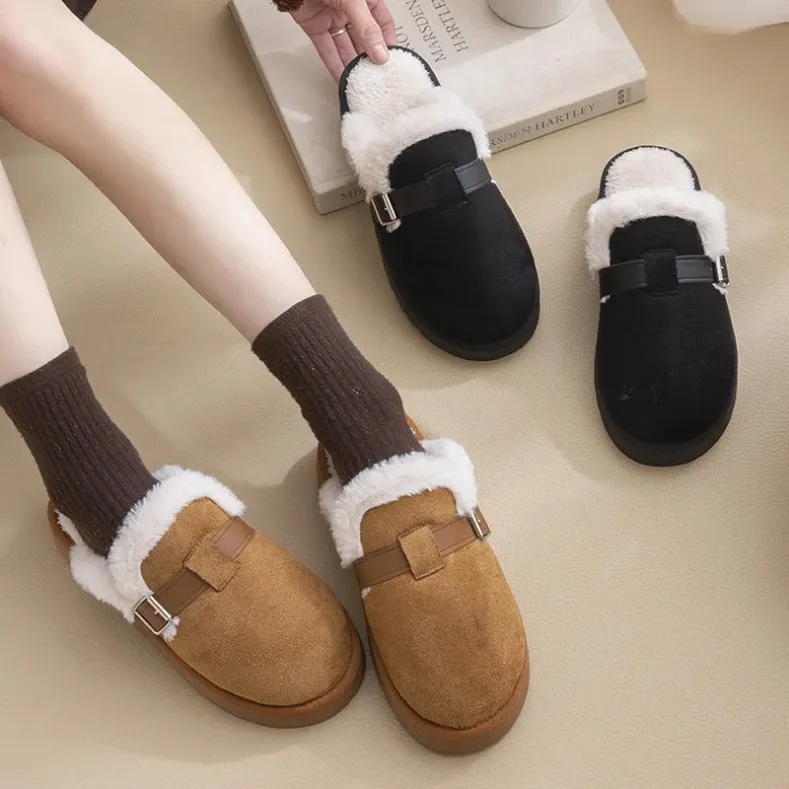 Video su Qual è Pantofole in pelliccia per donne con zeppa, aperte davanti, morbide e calde, pantofole da interno Esg14287