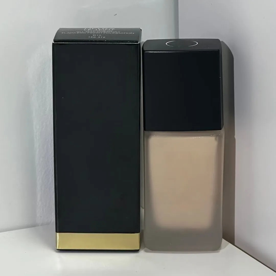 Makeup Liquid Foundation &amp; Concealers   All Day... 