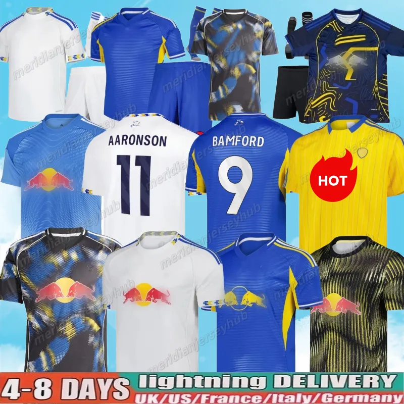 25 26 Leeds Unitedd Fans Player AMPADU Llorente Leeds Football