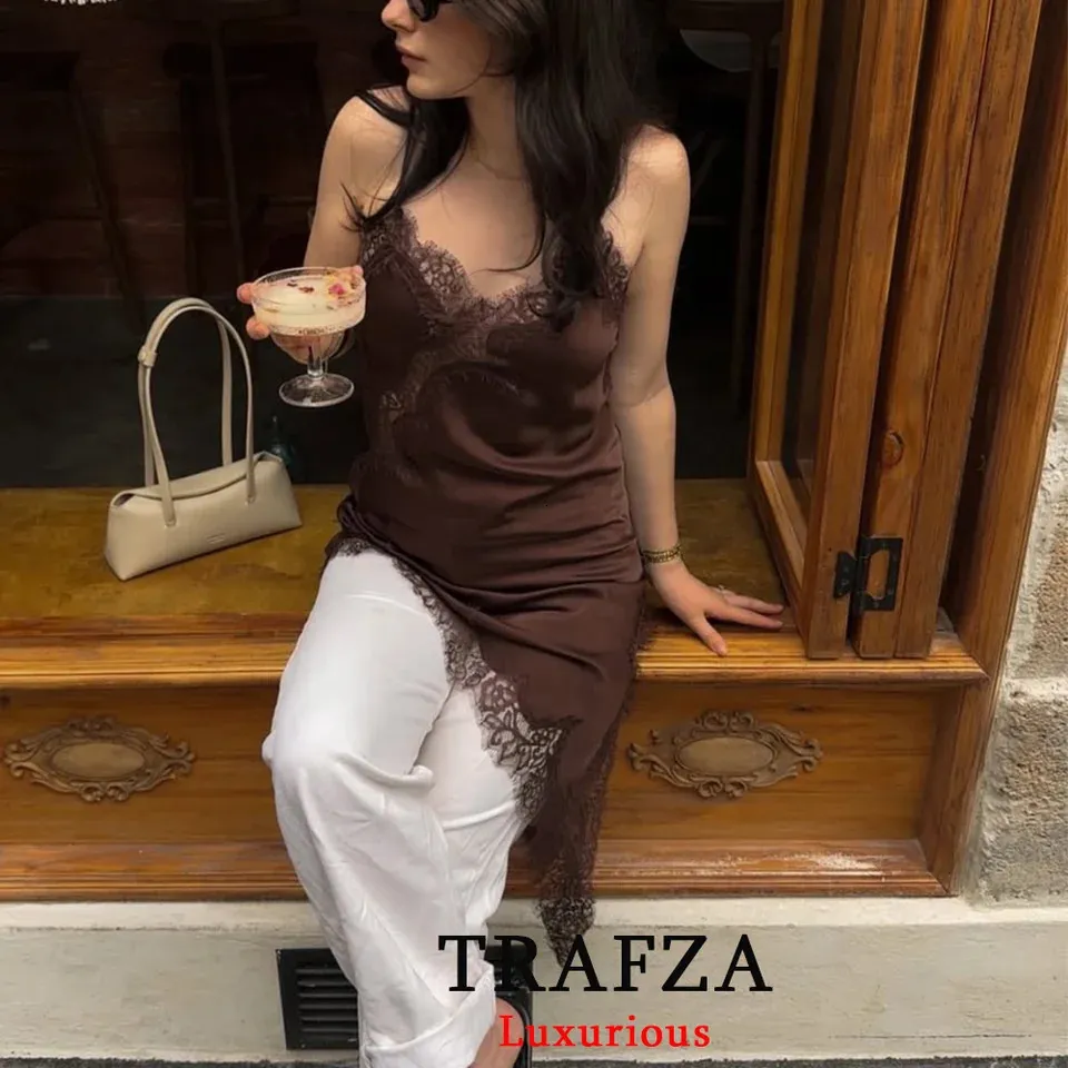 TRAFZA Brown Lace Cami Dress with V-Neck and Backless Design – Floor-Length Evening Party Dress for Women