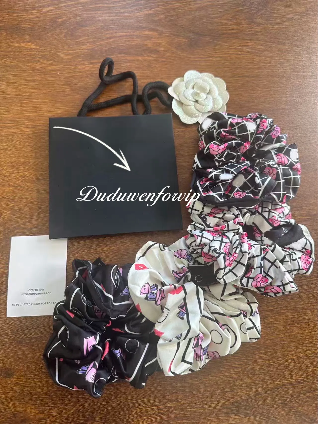 Fashion Flowers Rubber Bands Classical C.Tag Scrunchies 