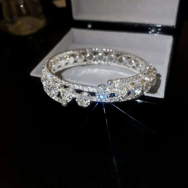 Full Dia Sparkling Three Bride Versatile Rhinestone Wrapped Open Crystal Bracelet High End Multi Layer_voghion.com