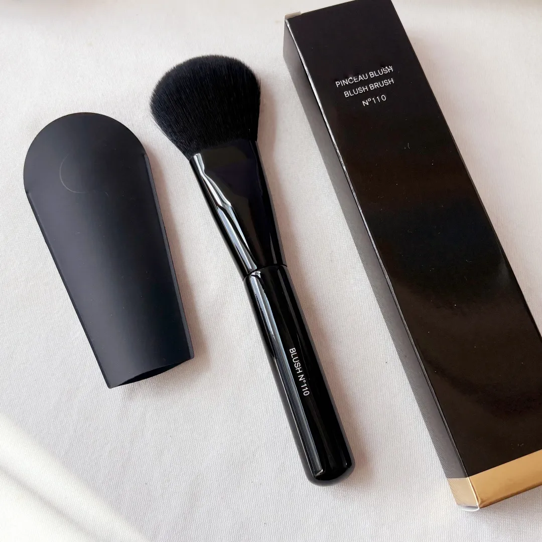 PINCEAU Blush Brushes   Professional Medium Round... 