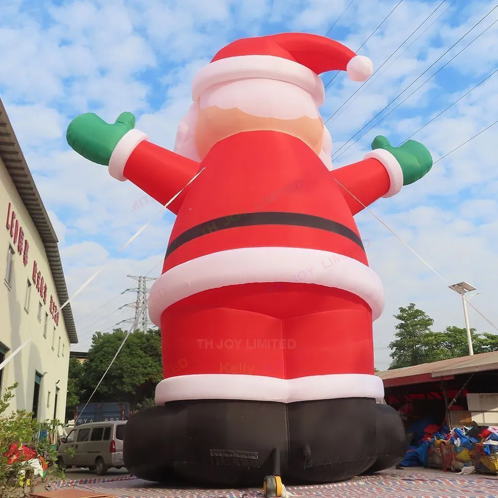 フェスティバル用の大きな40フィートのインフレータブルサンタクロース