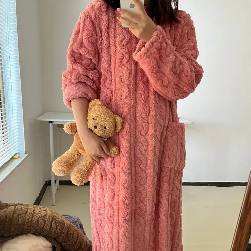 Thickened Warm Plus Size Ladies Nightgowns Acrylic Knit Flannel Fleece ...