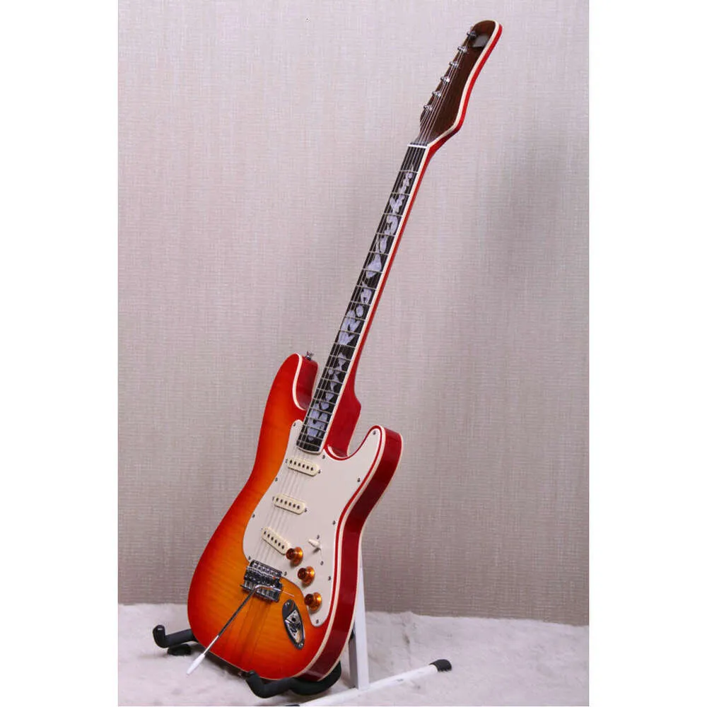 Fender Stevie Ray Vaughan SRV Stratocaster エレキギター SRVヘビー