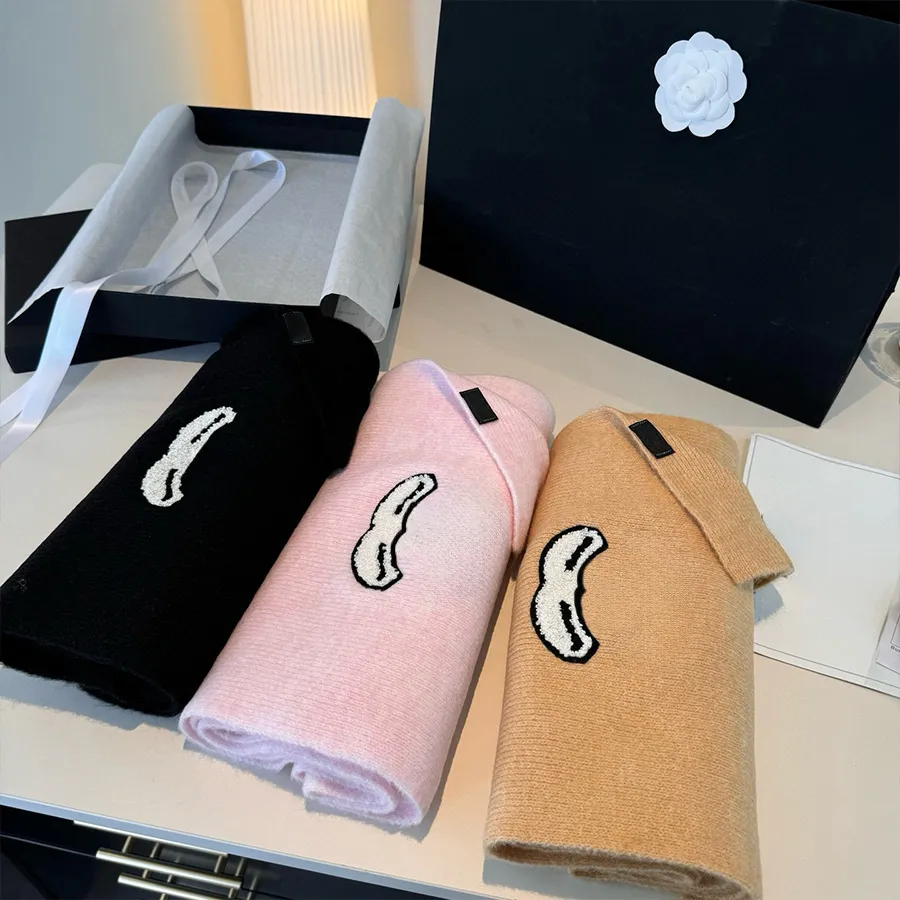 Winter Warm Windproof Designer Wool Scarf With Letter Pattern For Women ...
