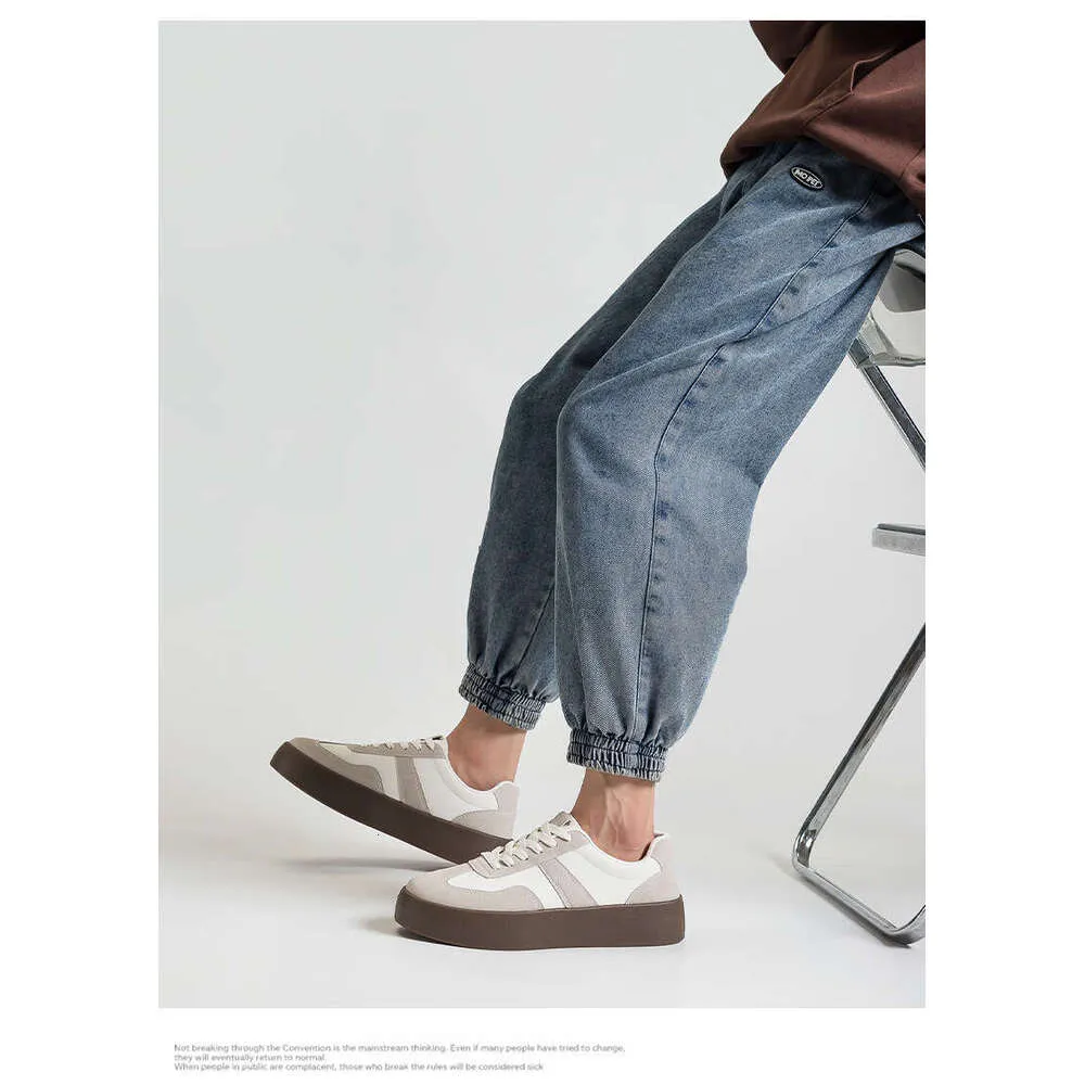 Women's Designer Golf Trainers White Versatile Thick-soled Shoes_voghion.com