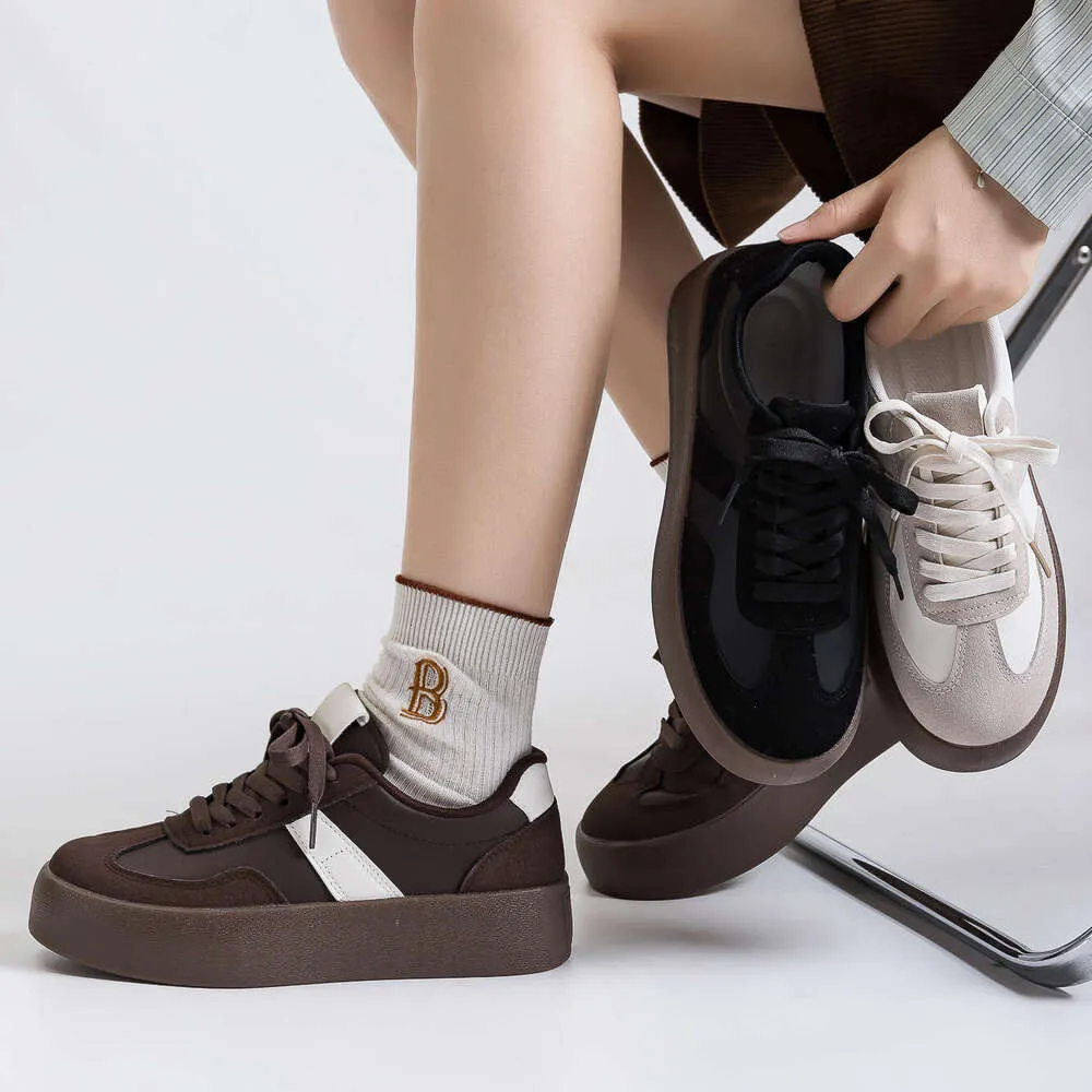 Autumn New Thick-Soled Training Couples, Versatile Casual Sports Shoes, White Shoes For Women Designer Sneakers_voghion.com