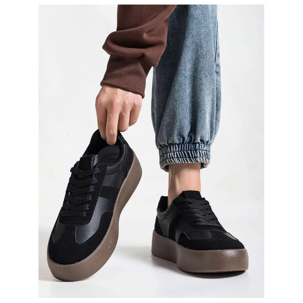 Women's Designer Golf Trainers White Versatile Thick-soled Shoes_voghion.com