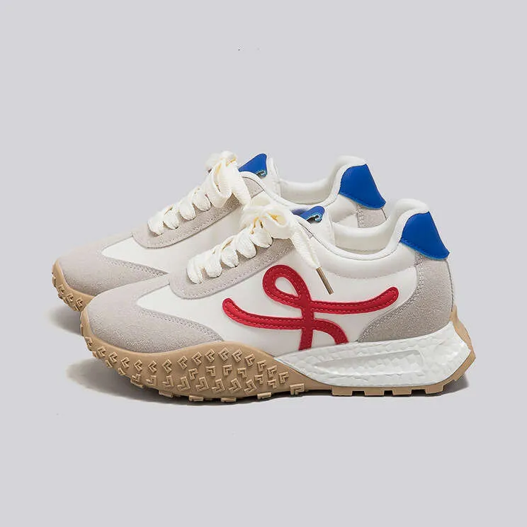 İçten Yükseklik Artırıcı Alman Antrenman Kadın Kore Versiyonu Kalın Tabanlı Küçük Beden Çok Yönlü Günlük Spor Baba Ayakkabısı_voghion.com