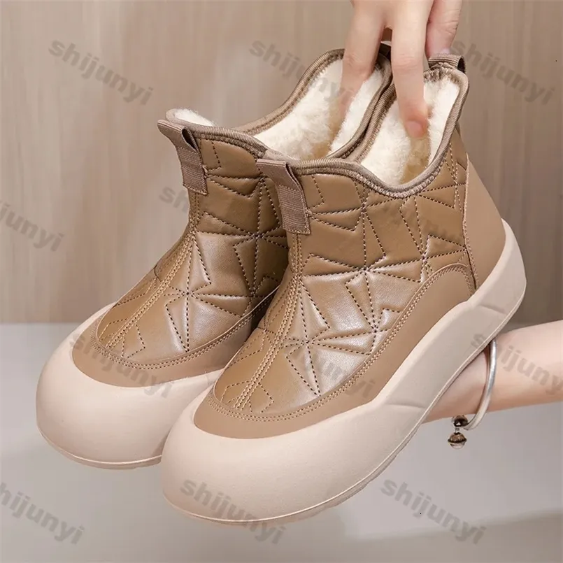 Winterse damesschoenen met platformzool, gemaakt van katoen, warm, pluche, comfortabel, geschikt voor in de sneeuw, casual, antislip, waterdicht, korte laarzen 241125_voghion.com