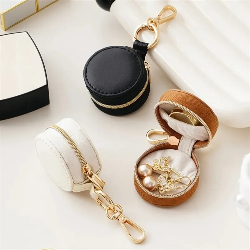 Small Box Keychain Simple Portable Mini Leather PU Jewelry Box Keychain Travel Bag Charm ...