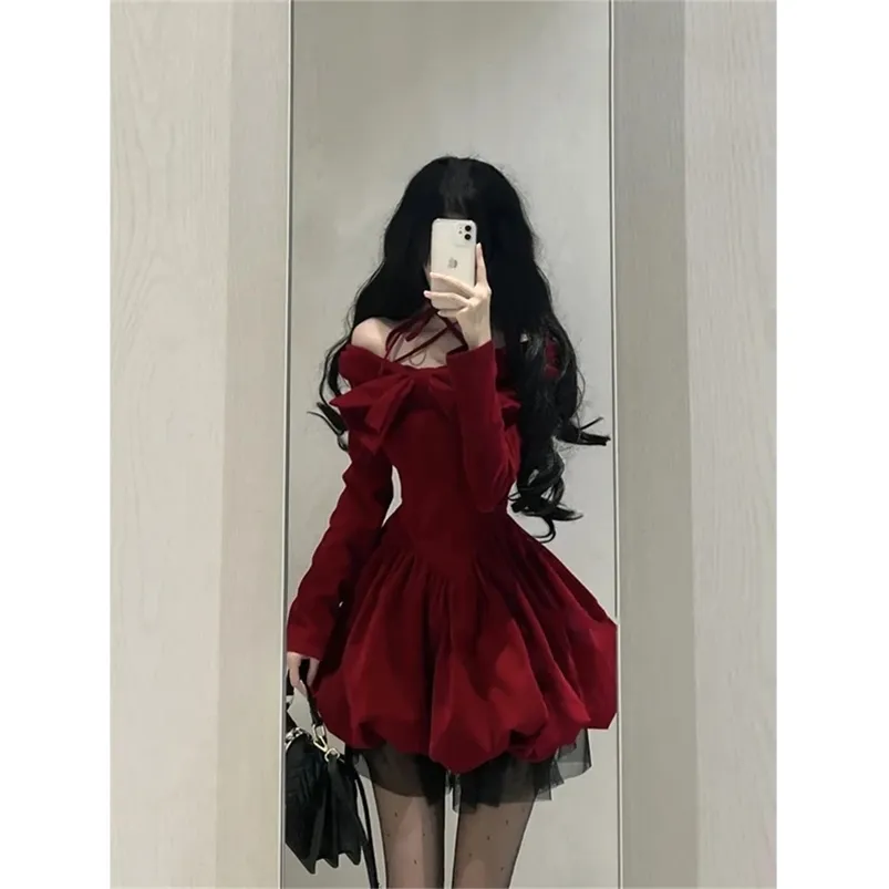 red y2k dress Vintage red Y2K dress circa 1997-2002 #fashion #ottdfashion #cute #beauty