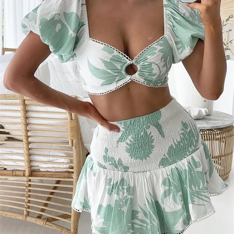 Boho Chic Summer Beach Dress For Women Set With Cute Print, Front Hollow  Out Tie Back, Bowknot, And Green Bodycon Skirt Outfit Suit 220511 From  Lu01, $20.69 In Bulk | DHgate.Com