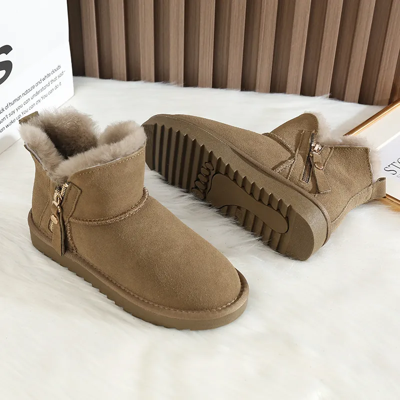 CE Designer Kostenloser Versand Oxhide Preiswerte Winter-Schneestiefel mit Anti-Rutsch-Futter aus dicker Plüschbaumwolle Schuhe Bold_voghion.com