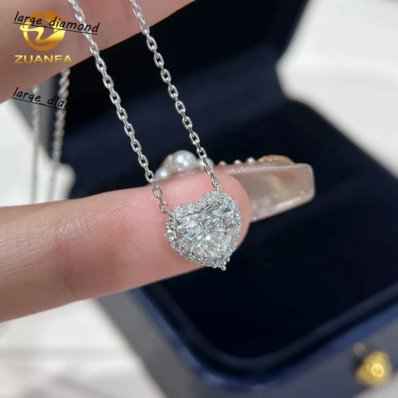 ィ・ジュンギバースデーパーティー　ダイアモンドペンダント ィ・ジュンギバースデーパーティー ダイアモンドペンダント ィ