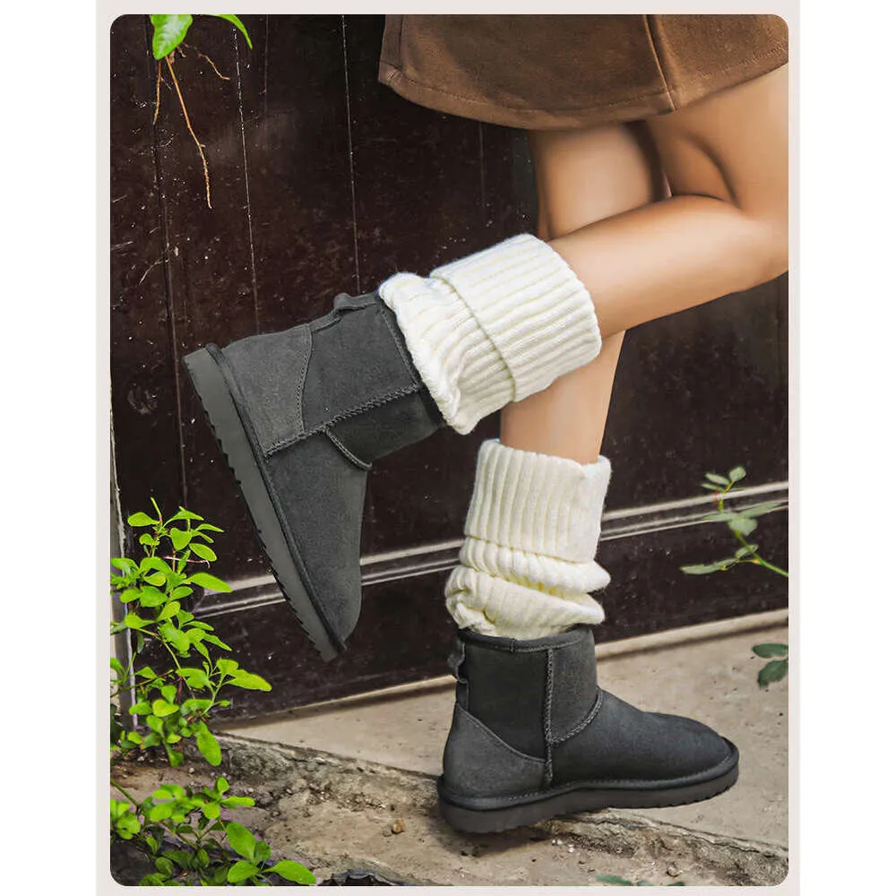 Sheepskin Thick-Soled Snow Boots For Women, Short Tube, Thickened Loafers, Warm And Fleece-Lined, Winter 2024 Cotton_voghion.com