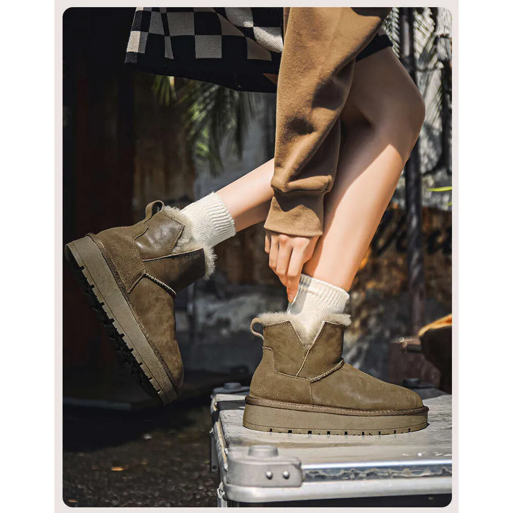 Sheepskin Thick-Soled Snow Boots For Women, Short Waterproof New Warm Fleece-Lined 2024 Winter Cotton Shoes_voghion.com