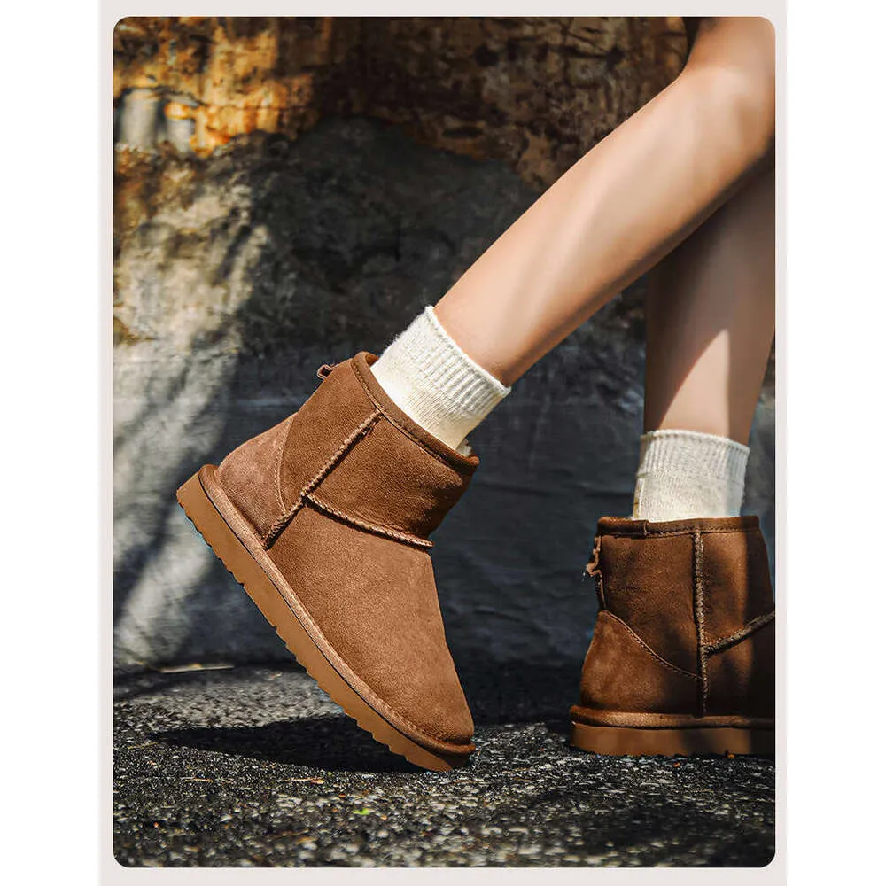 Sheepskin Thick-Soled Snow Boots For Women, Short Tube, Thickened Loafers, Warm And Fleece-Lined, Winter 2024 Cotton_voghion.com