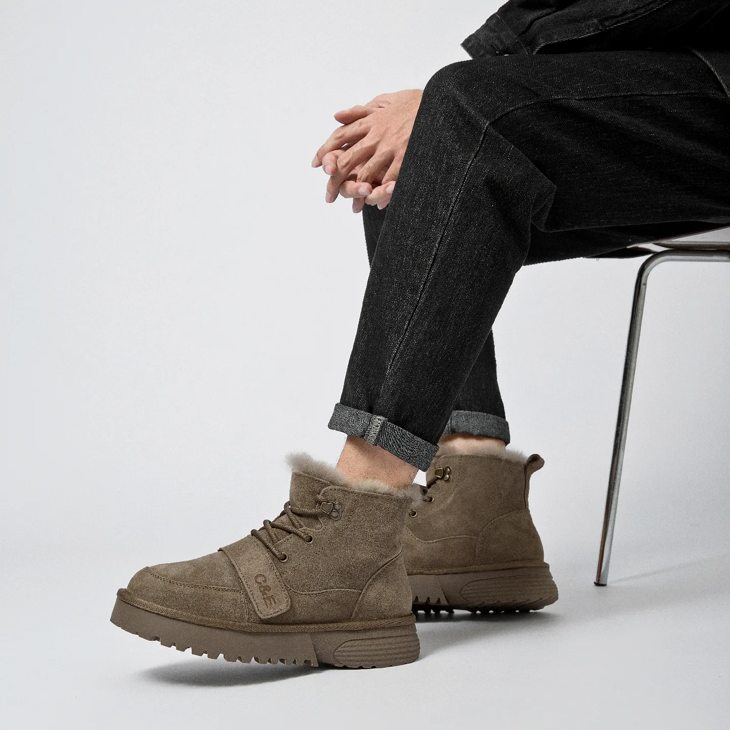 CE Designer New Cowhide Light High Quality Snow Boots With Plush Keep Warm Anti Slip Cotton Shoes For Woman And Men_desvips.com