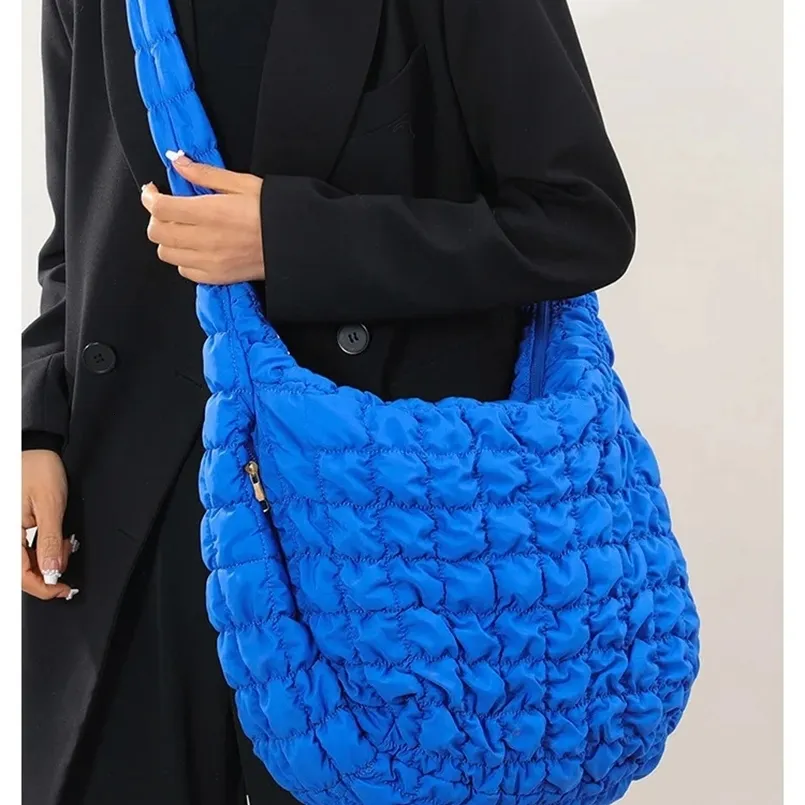 Quilted Padded Crossbody Bag for Women, Pleated Bubbles Cloud Shoulder ...