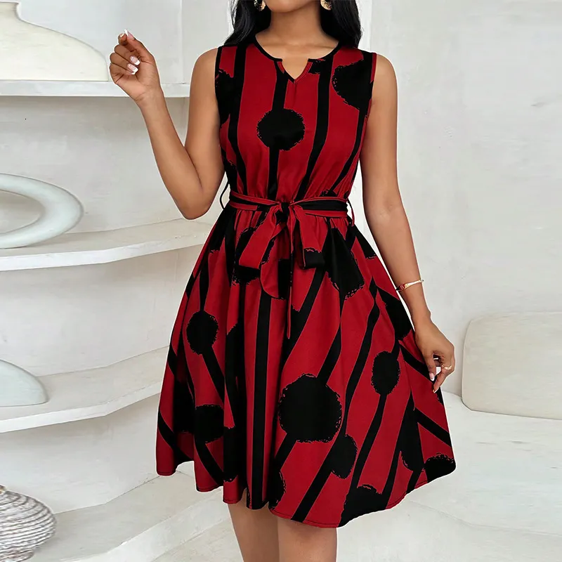 a line midi cocktail dress Chic On Repeat Black A-Line Midi Dress – Shop the Mint main image 1