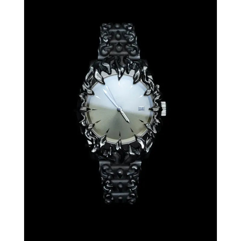 Alabaster Claw Watch: Retro Y2K Style Alien Wristwatch for