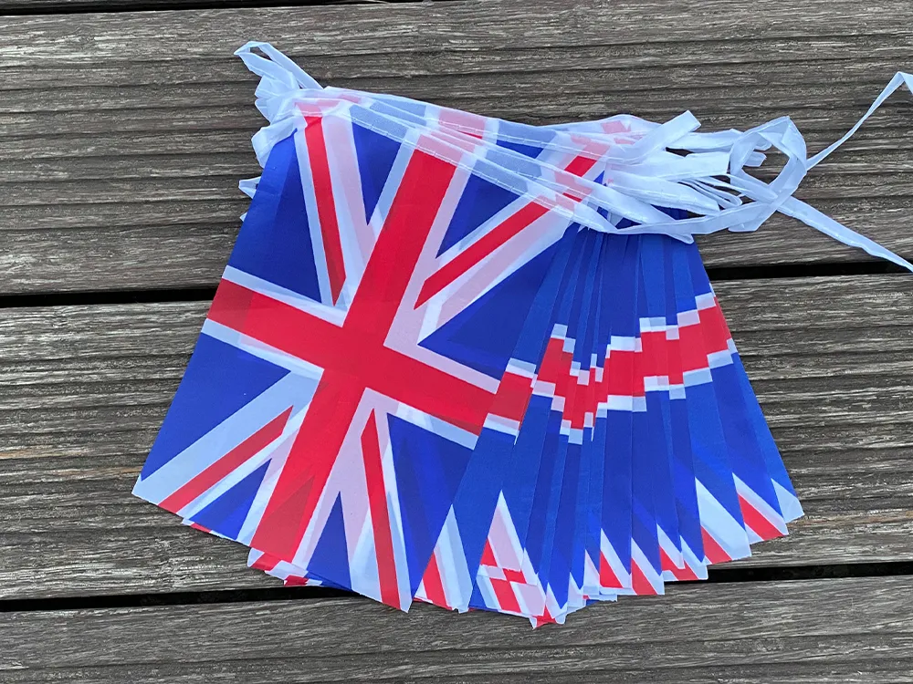 Union Jack Bunting Flags – 1 X 6 Yards, Plastic, Multicoloured Party Decorations