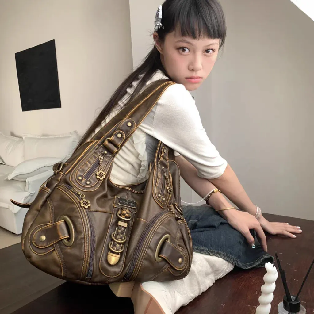 バッグ Y2K leather vintage bag hand shoulder Vintage Brown Y2K Leather handbags for women for Women