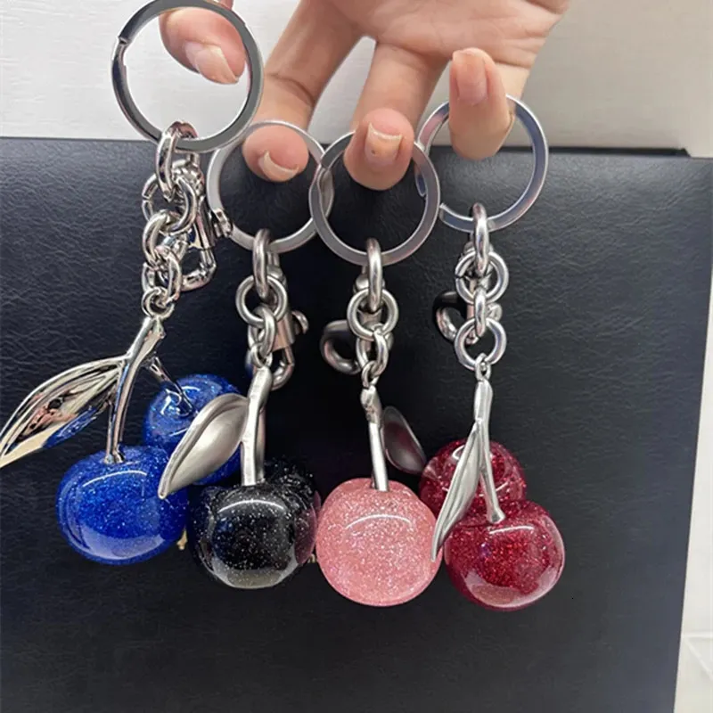 Ciondolo Glitterato A Forma Di Ciliegia Per Borsa E Chiavi - Portachiavi Decorativo Per Donna E Ragazza - Regalo Originale