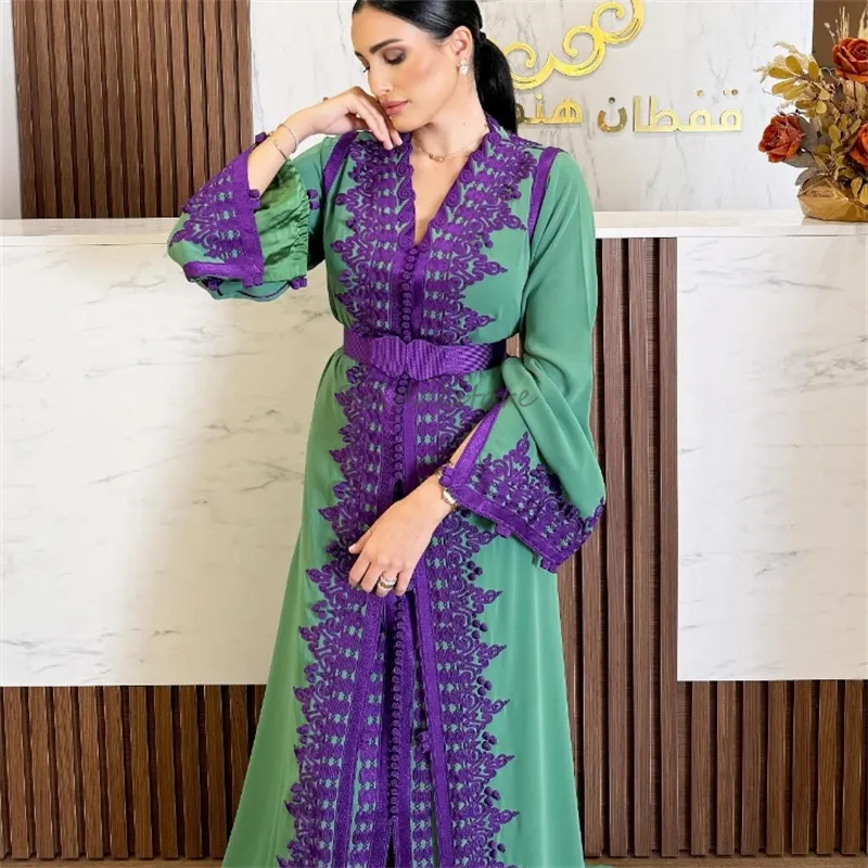 Algerian Moroccan v neck caftan: Elegant Muslim Prom Dress with V-Neck and Long Sleeves for Formal Occasions, Engagements, and Ceremonies in Dubai, Algerian Moroccan v neck caftan: Elegant Muslim Prom Dress with V-Neck and Long Sleeves for Formal Occasions, Engagements, and Ceremonies in Dubai,