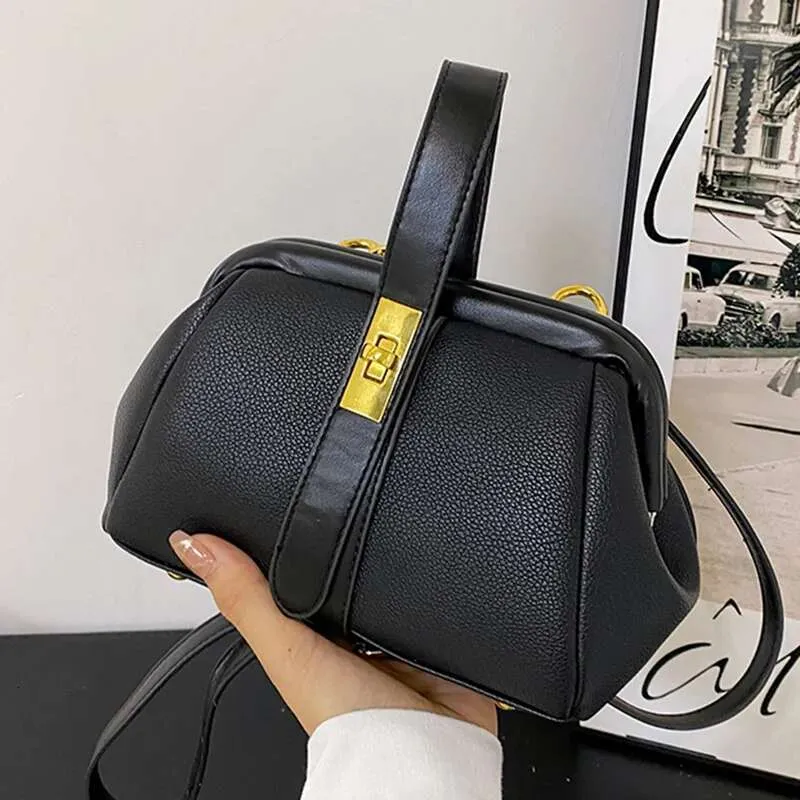 Designer Damen Handtasche Aus Kunstleder In Orange Als Clutch_voghion.com
