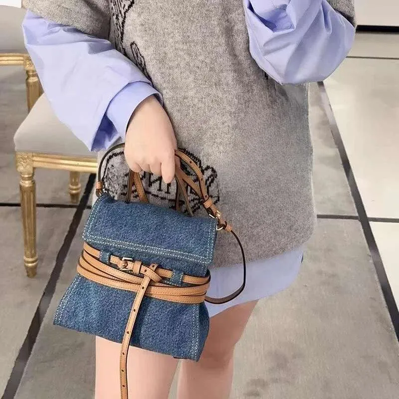 Dames schoudertas retro canvas tas in cowboy stijl_voghion.com