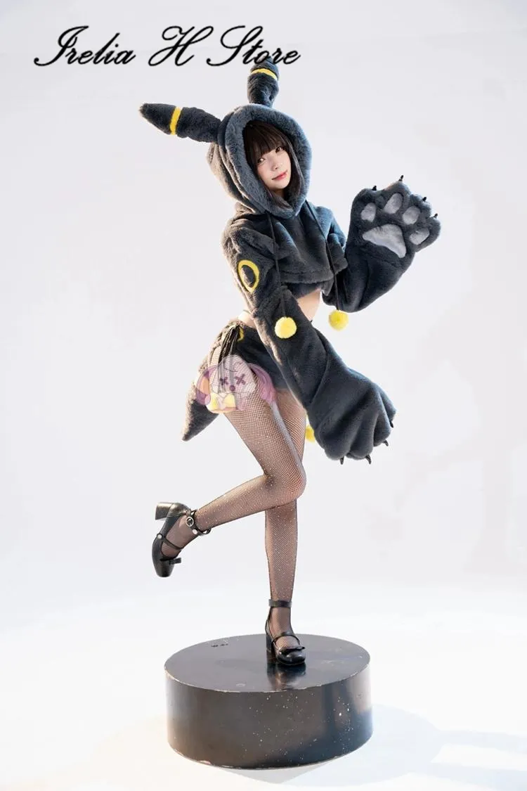 Queen Bee Costume: Adorable Plush Cosplay Set with Sexy Lingerie and Sweet  Bee Accents