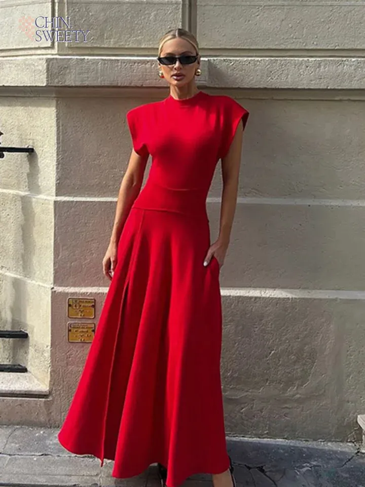 fitted lace wedding dress Burgundy V-Neck Drawstring Short Sleeve Side Slit Maternity Maxi Dress –  PinkBlush