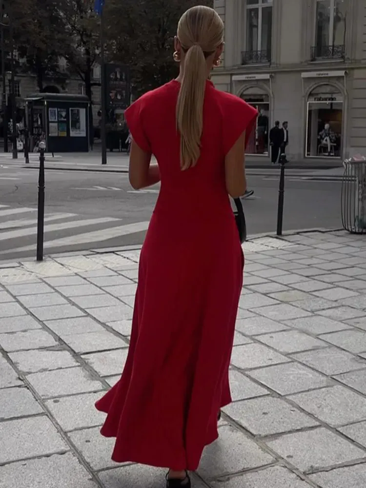 fitted lace wedding dress Shop The Elegant Skyla Shirred Midi Dress in Red main image 0