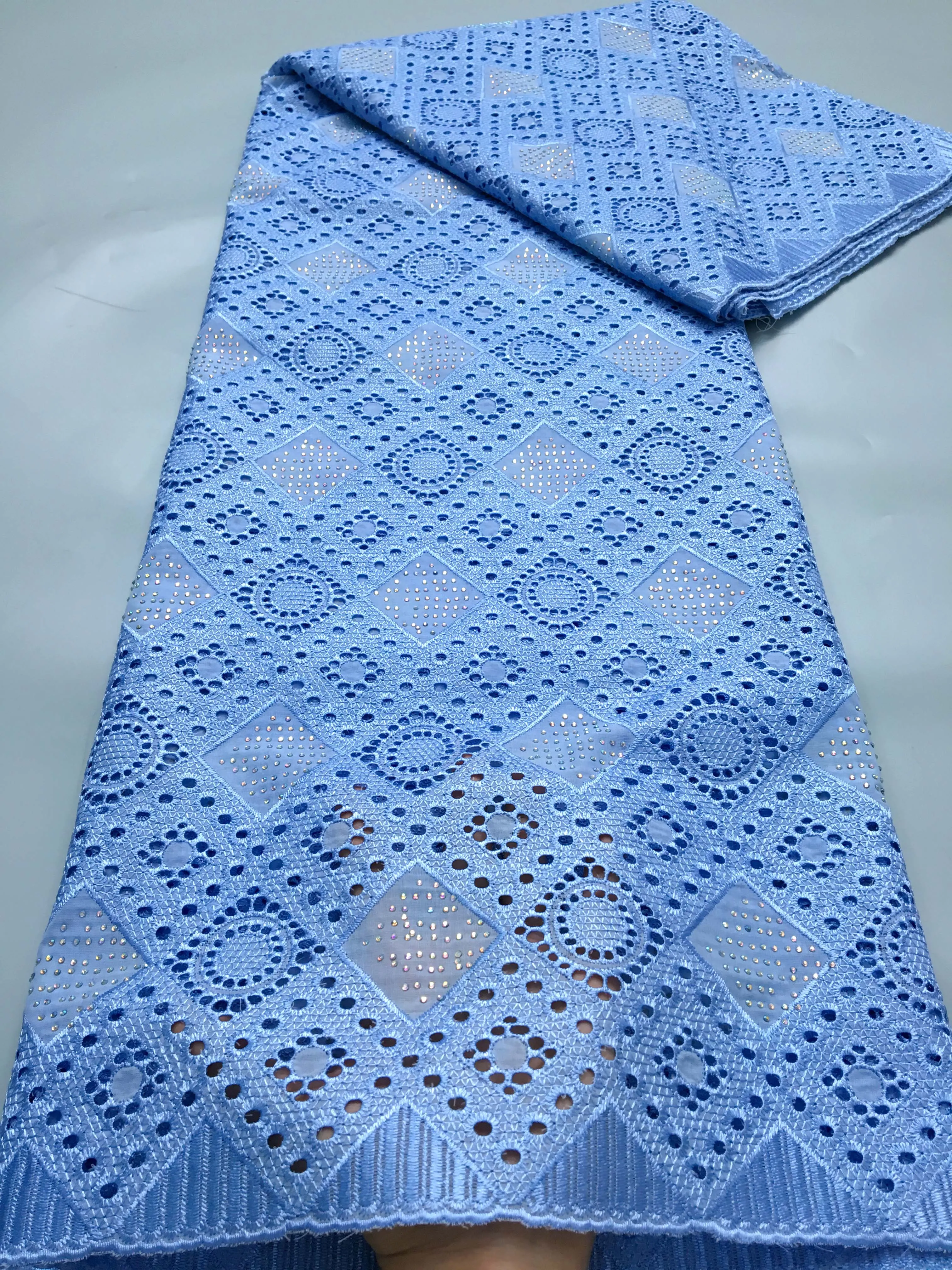 Kalume African Dry Cotton Lace Fabric Swiss Voile 2024 Nigerian Lace Fabric  High Quality Embroidery For Diy Dress Sewing F3831 De 43,59 € | DHgate, image size:3024x4032