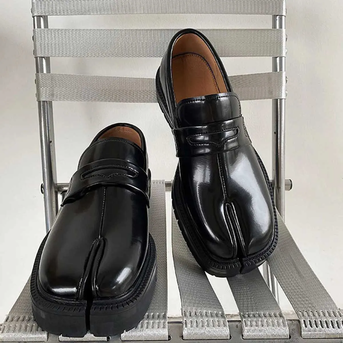 Wholesale Mens Split Toe Platform Loafers With Thick Sole ... At 