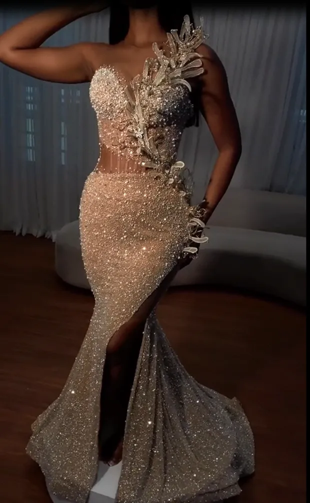 Mermaid Prom Dress Sparkly Sequins Illusion Bodice Beaded Applique High Split Custom Pleats Evening Gown Plus Size BC18821 from Dhgate Prom Dresses - price 247.15 Mermaid Prom Dress Sparkly Sequins Illusion Bodice Beaded Applique High Split Custom Pleats Evening Gown Plus Size BC18821 from Dhgate Prom Dresses - price 247.15