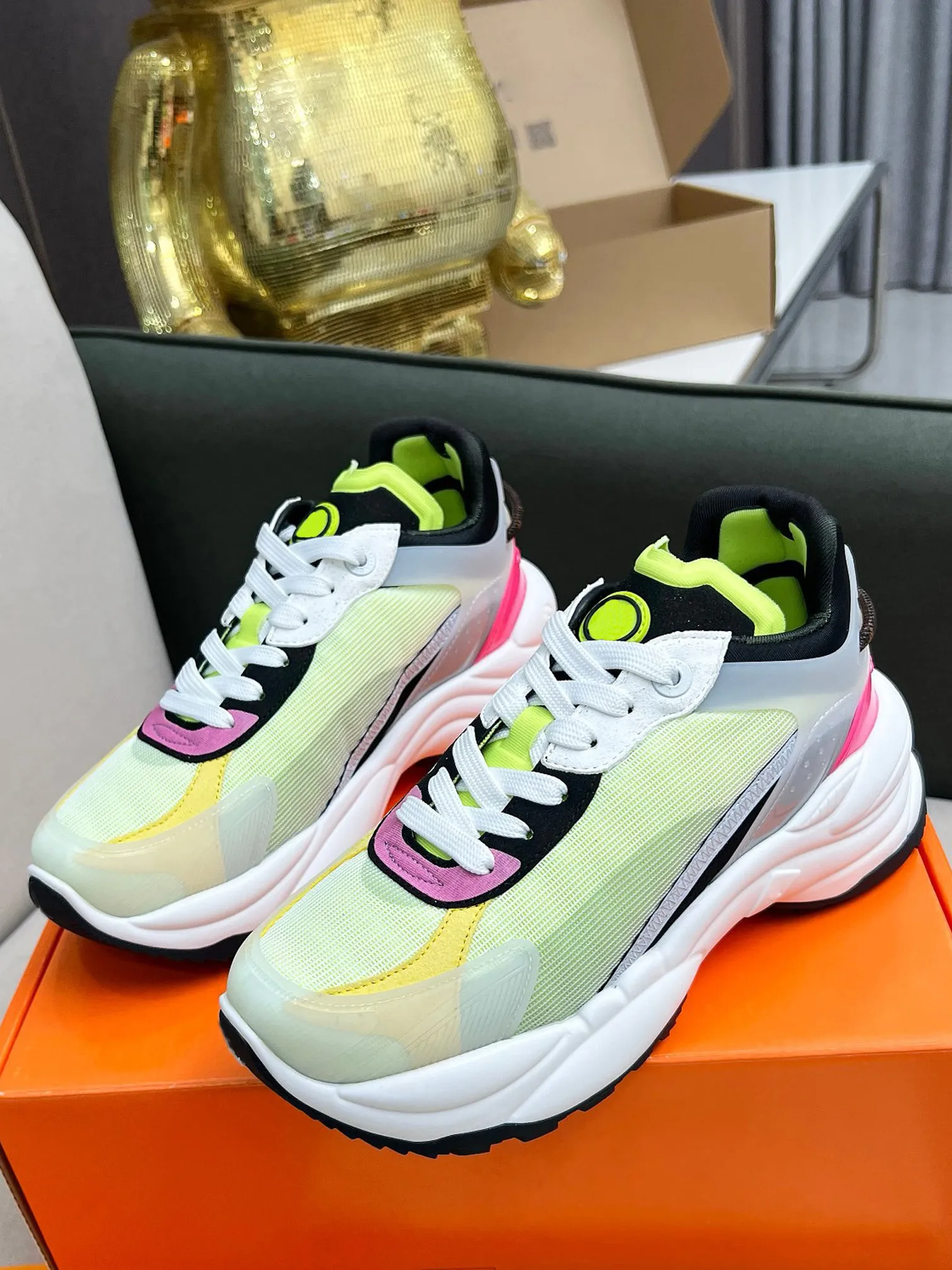 Save Big on Bulk High Top Running Shoes Run55 Women's Height Increasing  Running Shoes Breathable Mesh, Super Thick Foam Insole Best Deals on  DHgate