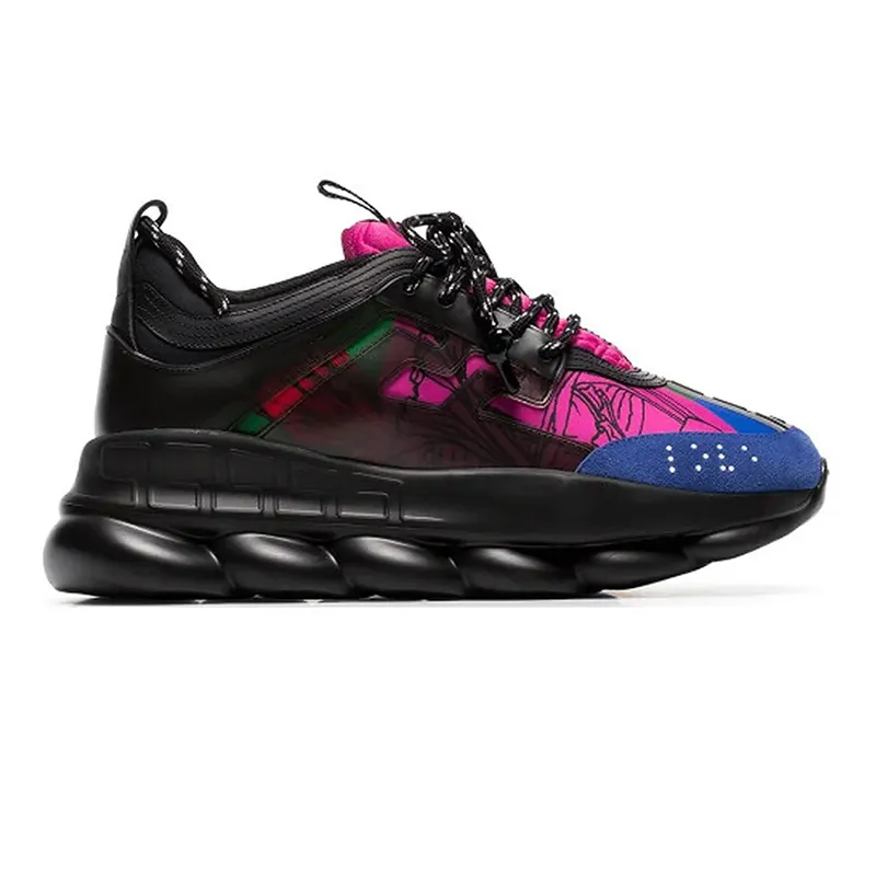 black and pink reacts