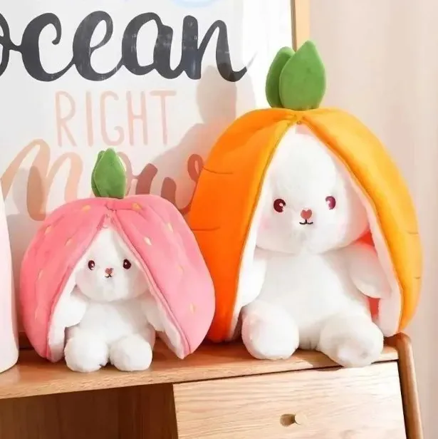 ウサギのぬいぐるみ、フルーツニンジンイチゴウサギ、柔らかい