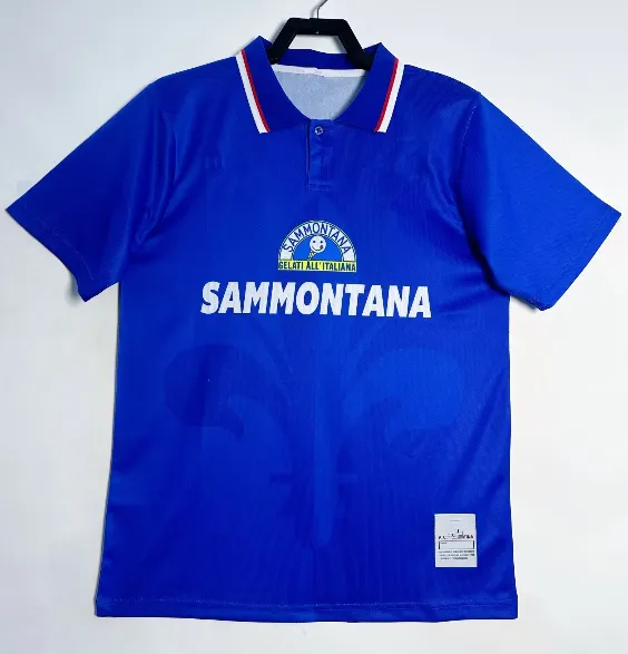 Camisetas retro de la Fiorentina x #Nintendo #calcioa #batistuta #blokecoreoutfit